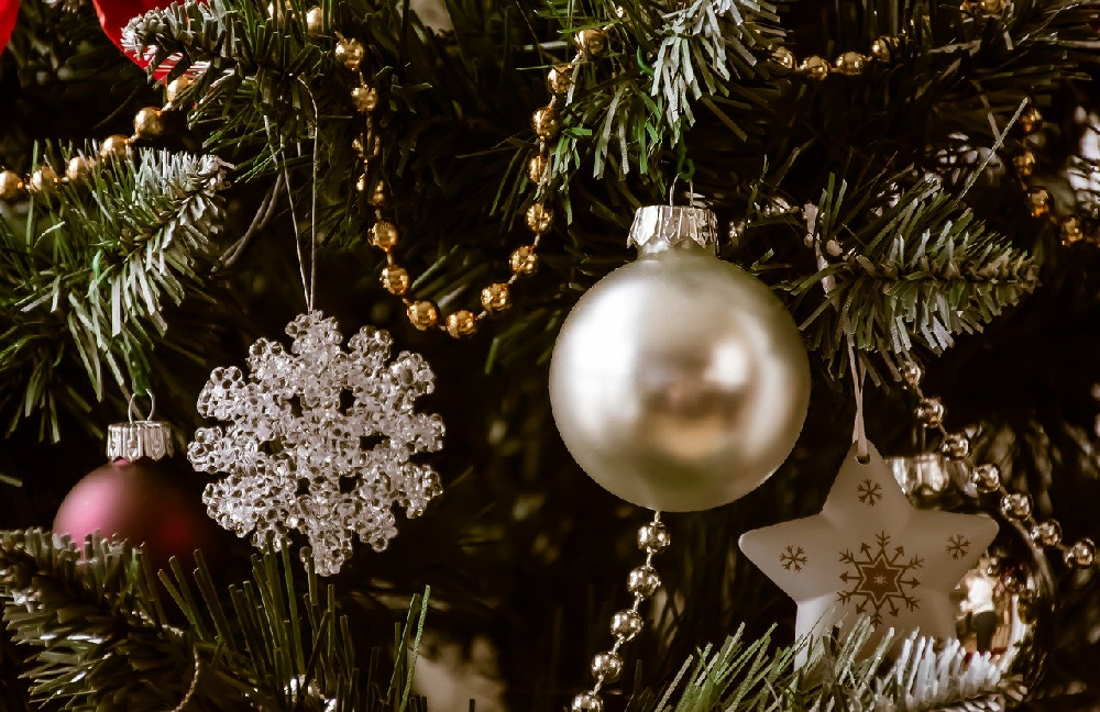 Skąd wzięło się drzewko świąteczne w Polsce?